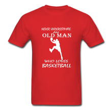 Never Underestimate An Old Man t-shirt - red